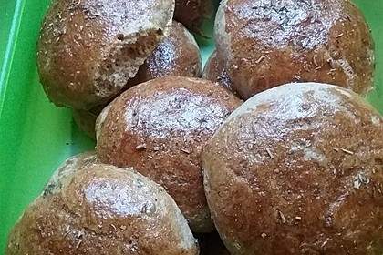 Vollkornbrötchen 7