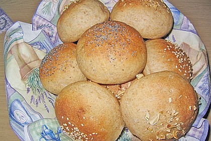 Vollkornbrötchen 3