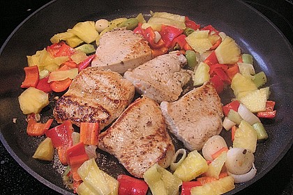 Karibisches H&auml;hnchenfilet mit Paprika - Ananas - Spie&szlig; 2