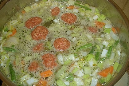 Gem&uuml;sesuppe klassisch 4