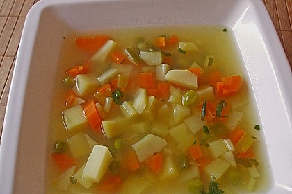 Gem&uuml;sesuppe klassisch 7