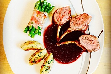 Lammkarree mit Rotwein - Balsamico Reduktion 10