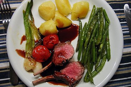 Lammkarree mit Rotwein - Balsamico Reduktion 1