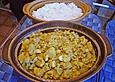 Ananash&uuml;hnchen in Currysauce