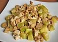 Zucchinipfanne mit Pilzen und Tofu