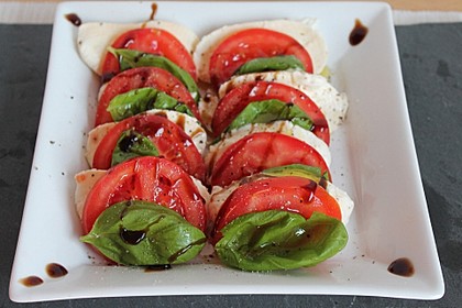 Insalata Caprese 21