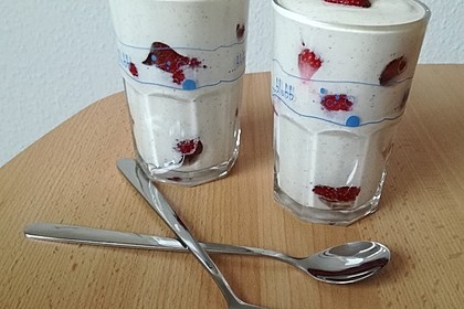 Ricotta - Vanillecreme mit Beeren 1