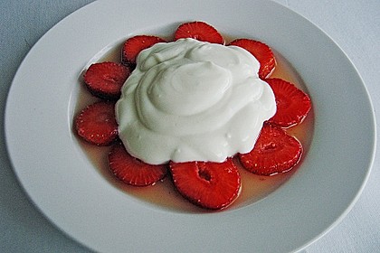 Ricotta - Vanillecreme mit Beeren 8