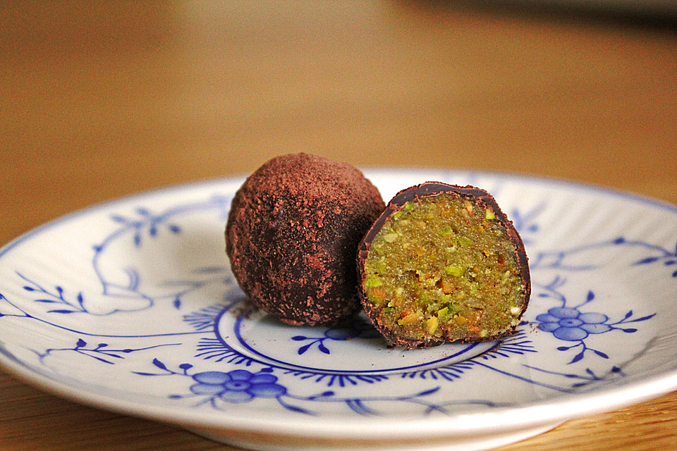Pistazien - Pralinen (Rezept mit Bild) von chaos-dany | Chefkoch.de