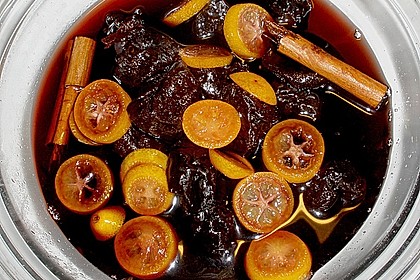 Rotweinzwetschgen