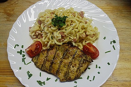 Spaghettisalat mit Reibek&auml;se 1