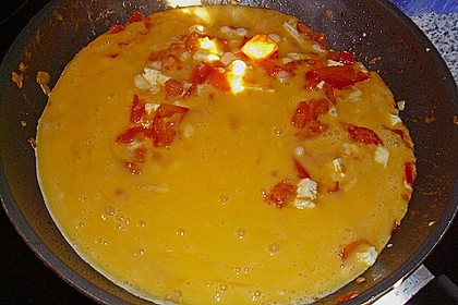 R&uuml;hrei mit Tomate und Schafsk&auml;se 4