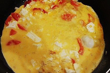 R&uuml;hrei mit Tomate und Schafsk&auml;se 15