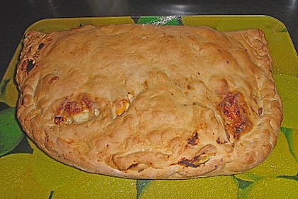 Calzone mit Thunfisch 4