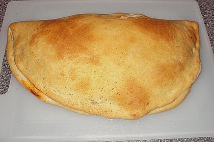 Calzone mit Thunfisch 7