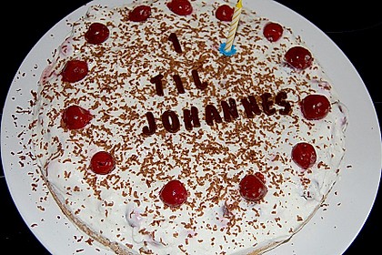 Nuss - Kirsch - Kuchen 1