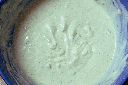 Gyrosso&szlig;e mit Creme fraiche