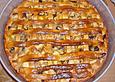 Apfelkuchen mit Waln&uuml;ssen und Hefeteig