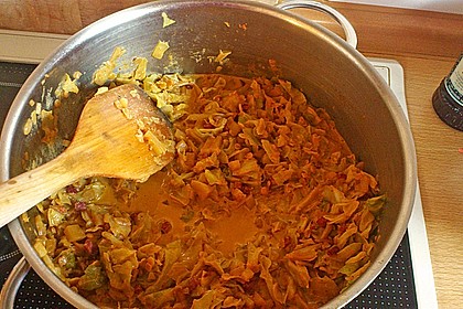 Spitzkohl mit roten Linsen 17