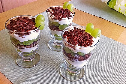 Dessert mit Weintrauben 13