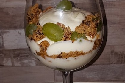 Dessert mit Weintrauben 58