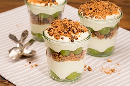 Dessert mit Weintrauben 30