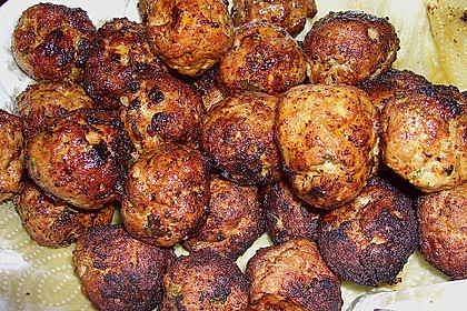 Duftende Thai - Fleischb&auml;llchen mit Erdnuss - Sauce 9