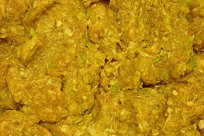 Duftende Thai - Fleischb&auml;llchen mit Erdnuss - Sauce 11
