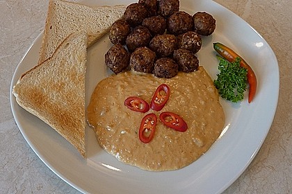 Duftende Thai - Fleischb&auml;llchen mit Erdnuss - Sauce 13