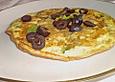 Omelette mit Schafsk&auml;se, Minze und schwarzen Oliven
