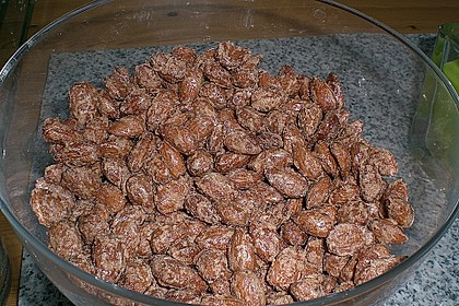 Gebrannte Mandeln mit wenig Zucker 7