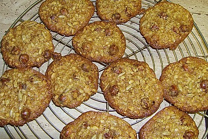Kernige 4 - N&uuml;sse - Pl&auml;tzchen 1