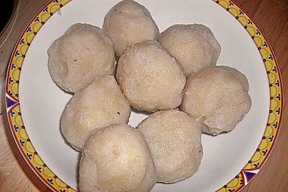Grie&szlig;kn&ouml;del