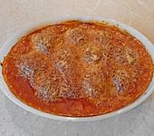 Hackfleischb&auml;llchen mit Schafsk&auml;se in Tomatensauce (Bild)