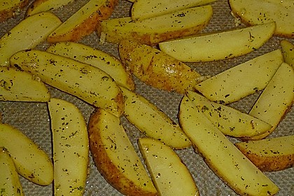 Fettarme Kartoffelspalten aus dem Ofen 4