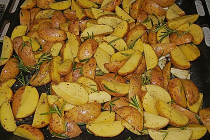 Fettarme Kartoffelspalten aus dem Ofen 9