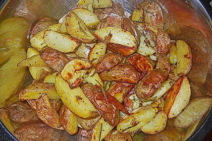 Fettarme Kartoffelspalten aus dem Ofen 10