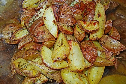 Fettarme Kartoffelspalten aus dem Ofen 11