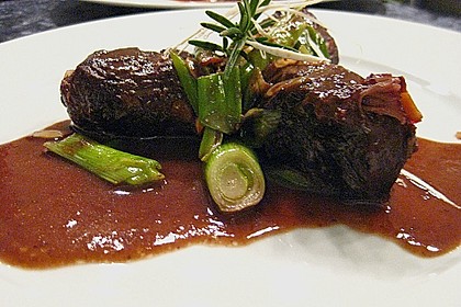 Magerb&auml;ckle - Schweineb&auml;ckchen - in Mandelbutter und Preiselbeeren mit Fr&uuml;hlingszwiebeln und Meerrettichsp&auml;nen 2