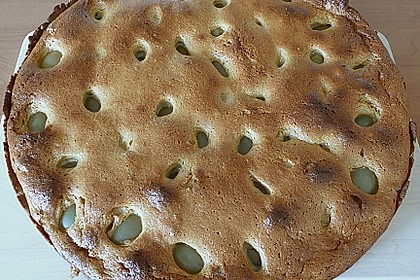 Vollkornkuchen mit gr&uuml;nen Trauben