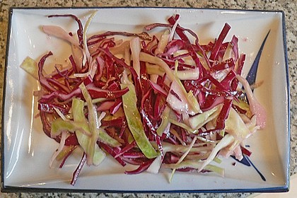 Rot - gr&uuml;ner Krautsalat