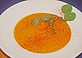 K&uuml;rbiscremesuppe mit Orangensaft