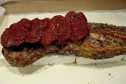 Mediterranes Schweinefilet im Bl&auml;tterteig 6