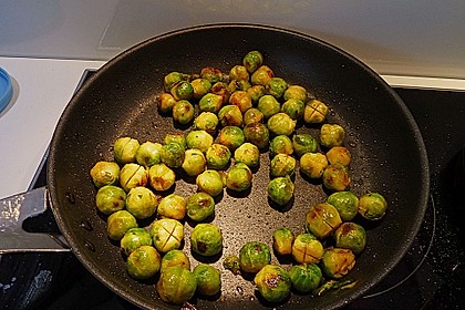 Gedünsteter Rosenkohl 22