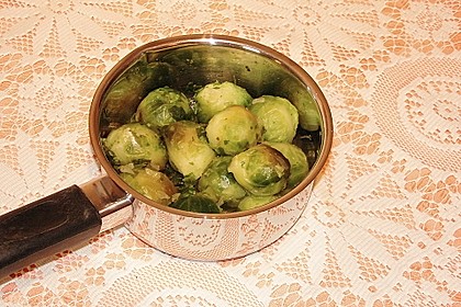 Gedünsteter Rosenkohl 32