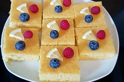 Saftiger Zitronenkuchen 3