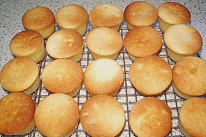Saftiger Zitronenkuchen 123