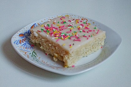 Saftiger Zitronenkuchen 35