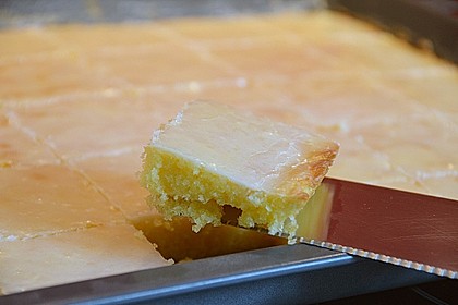 Saftiger Zitronenkuchen 36