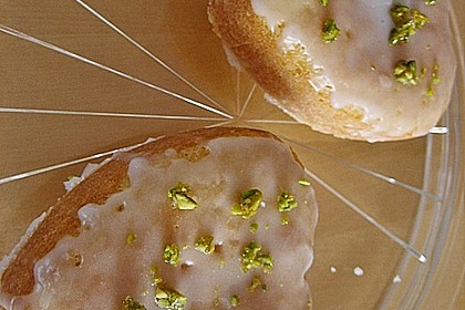Saftiger Zitronenkuchen 40